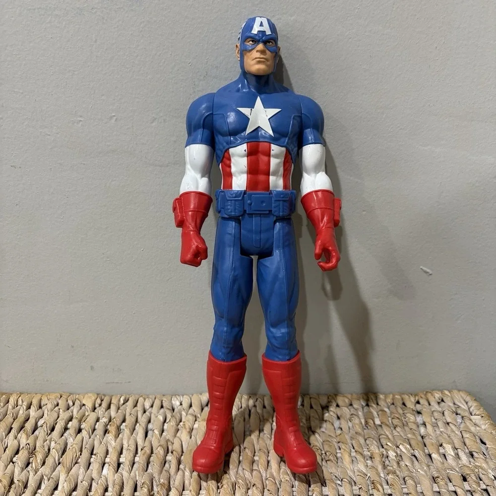 Captain America 12 Inch‎ Action Figure Marvel Avengers Titan 2013 Hasbro